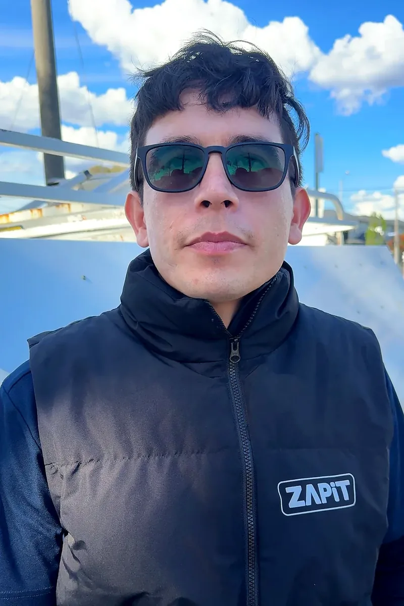 Brayan, Pest technician at Zap It